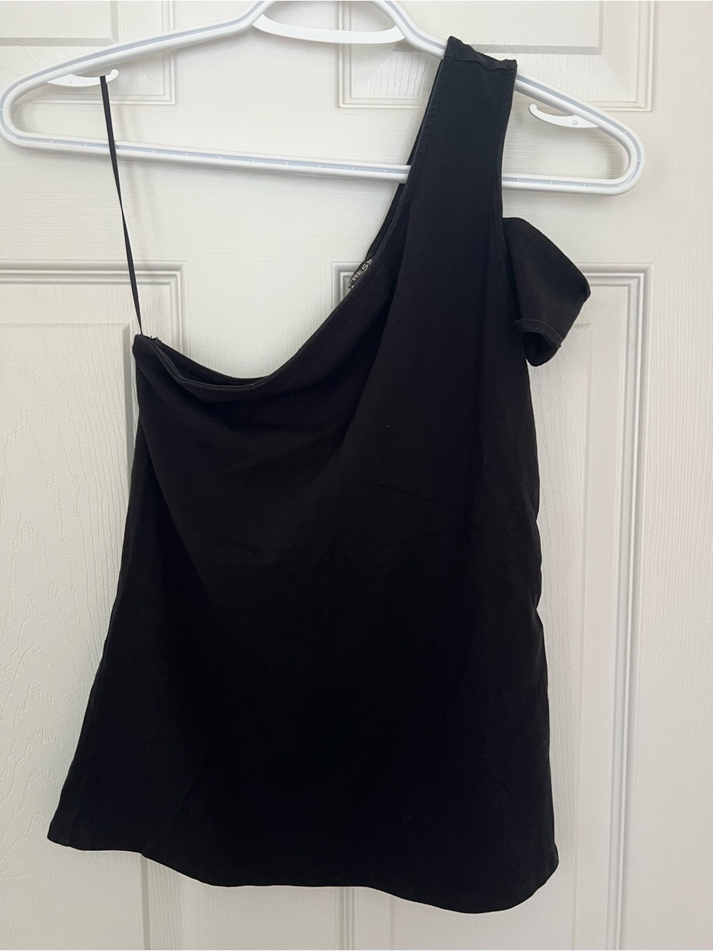Asymmetric One-Shoulder Black Top